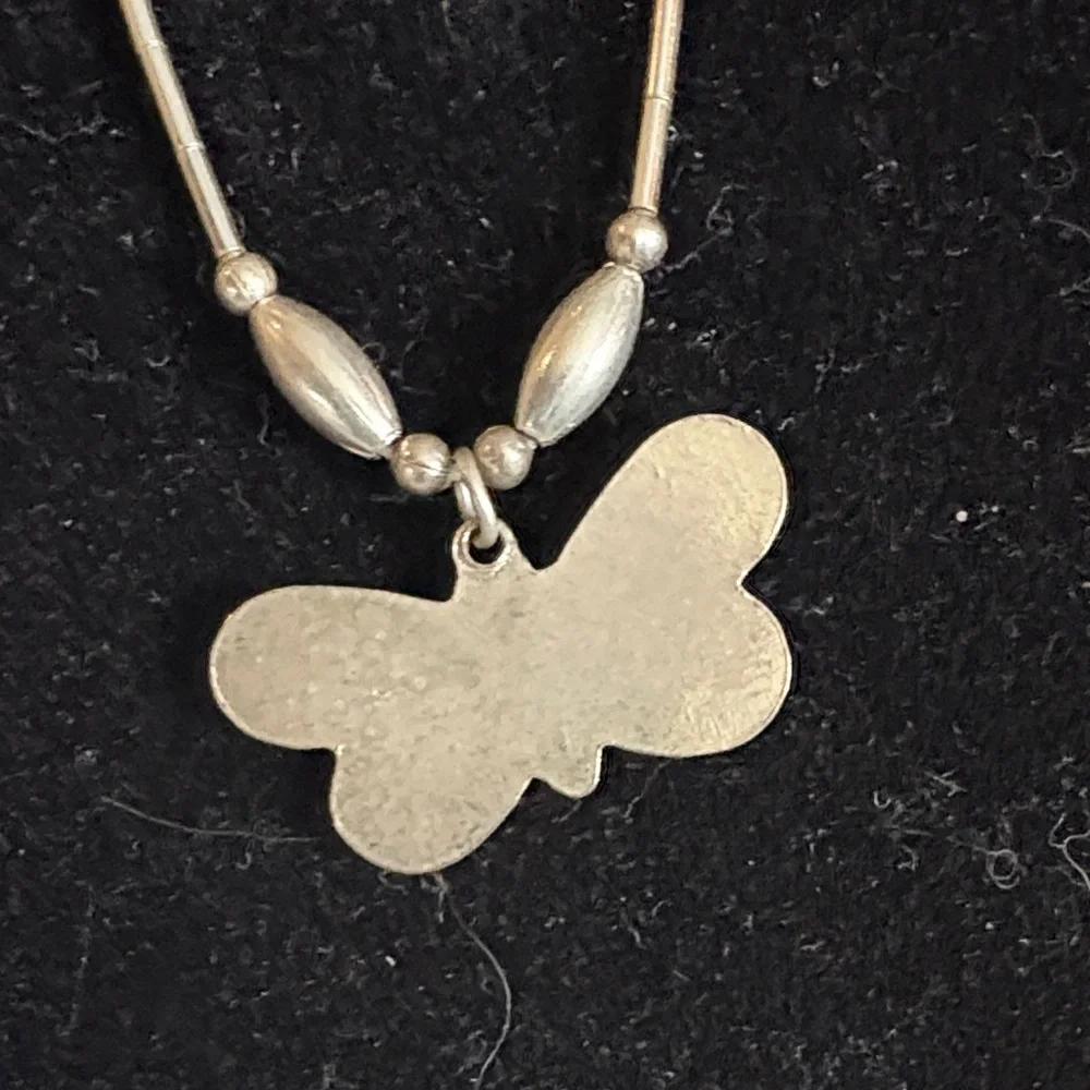 Vintage Mother of Pearl Silver Butterfly Pendant Necklace - Picture 5 of 7